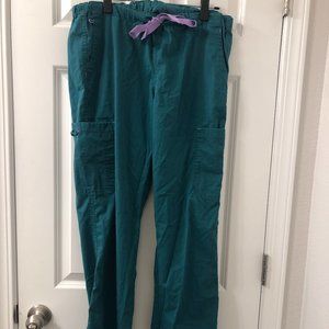 MC2 Women's Hunter Green with Purple Accents Cargo Scrub Pants in Size Medium